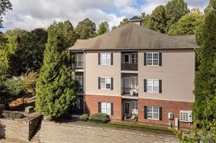 437 Appeldoorn Cir, Asheville, NC 28803 - Photo 2