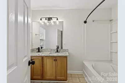 5724 Henderson Oaks Drive, Charlotte, NC 28269 - Photo 20
