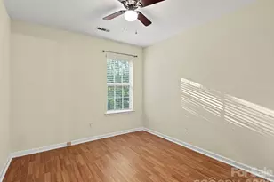 5724 Henderson Oaks Dr, Charlotte, NC 28269 - Photo 26