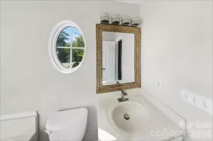 3139 Reid Brook Ln, Charlotte, NC 28208 - Photo 14
