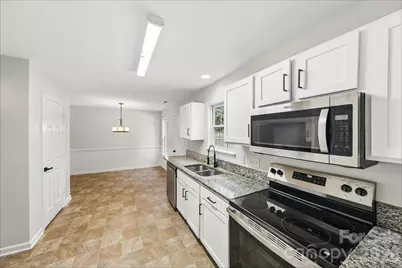 3139 Reid Brook Lane, Charlotte, NC 28208 - Photo 4