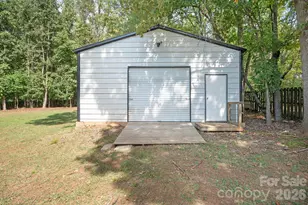 10111 Withers Rd, Charlotte, NC 28278 - Photo 48