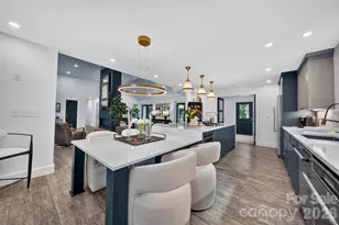 2021 Lynbridge Dr, Charlotte, NC 28270 - Photo 22