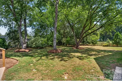 2021 Lynbridge Drive, Charlotte, NC 28270 - Photo 10