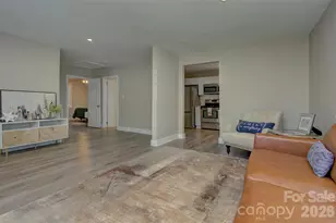 1226 Weldon Ave, Charlotte, NC 28205 - Photo 10