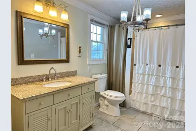 216 E Catawba Avenue, Mount Holly, NC 28120 - Photo 6
