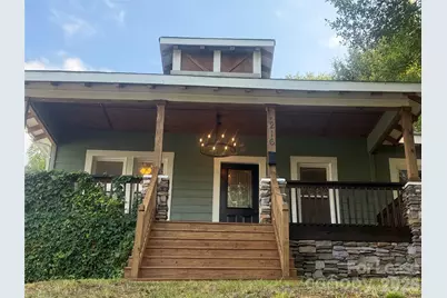 216 E Catawba Avenue, Mount Holly, NC 28120 - Photo 2