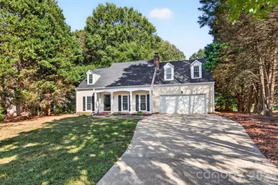 9121 Gamesford Drive, Charlotte, NC 28277 - Photo 2
