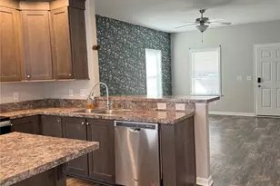 323 Martin St, Shelby, NC 28150 - Photo 8