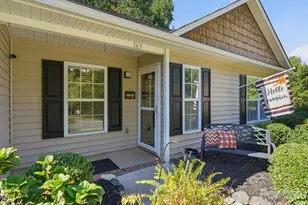 545 Weavers Crossing, Fort Mill, SC 29715 - Photo 2