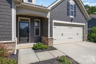 17015 Challory Gln Wy, Charlotte, NC 28278 - Photo 2