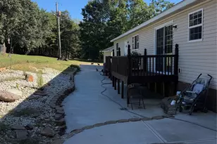1352 Williamson Rd, Shelby, NC 28150 - Photo 4