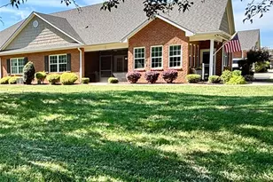 8242 Symphony Ct, Denver, NC 28037 - Photo 2