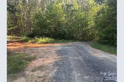 81 Meandering Lane, Lincolnton, NC 28092 - Photo 2