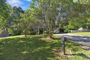116 Beacon Hills Dr, Gastonia, NC 28056 - Photo 2