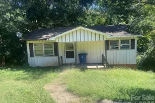 419 Rocky Brook Dr, Shelby, NC 28150 - Photo 1