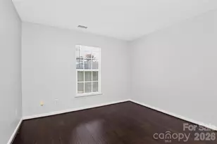 1713 Summit Ridge Ln, Kannapolis, NC 28083 - Photo 8
