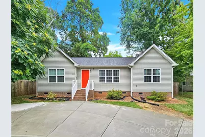 919 Edgemont Avenue, Belmont, NC 28012 - Photo 1