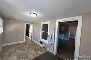 439 2nd Ave SE, Hickory, NC 28602 - Photo 16