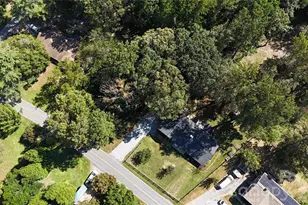 200 Whispering Hills Dr, Hendersonville, NC 28792 - Photo 6