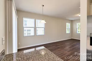 1010 Moorebrook Dr, Charlotte, NC 28214 - Photo 14
