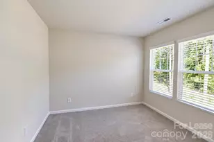1010 Moorebrook Dr, Charlotte, NC 28214 - Photo 38