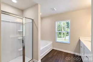 1010 Moorebrook Dr, Charlotte, NC 28214 - Photo 26