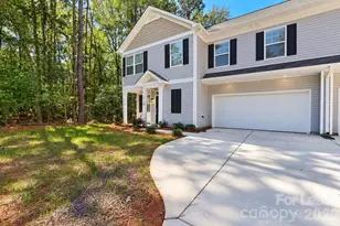 1010 Moorebrook Dr, Charlotte, NC 28214 - Photo 1