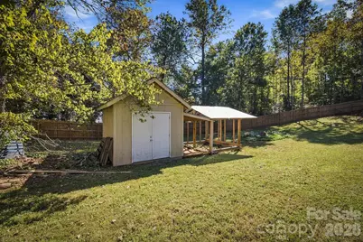 2759 Country Meadows Lane, Valdese, NC 28690 - Photo 36