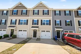 904 Taybyn Rd, Fort Mill, SC 29715 - Photo 2