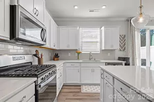 18048 Pear Hawthorne Dr, Huntersville, NC 28078 - Photo 10