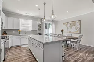 18048 Pear Hawthorne Dr, Huntersville, NC 28078 - Photo 8