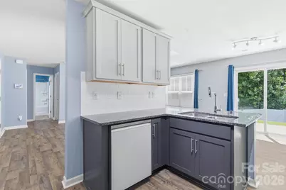 5904 Ellimar Field Lane, Charlotte, NC 28215 - Photo 14