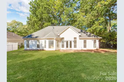 810 Greenhill Drive, Charlotte, NC 28217 - Photo 16