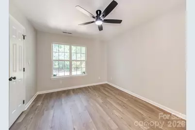 810 Greenhill Drive, Charlotte, NC 28217 - Photo 28