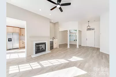 810 Greenhill Drive, Charlotte, NC 28217 - Photo 4