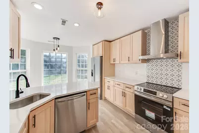 810 Greenhill Drive, Charlotte, NC 28217 - Photo 24