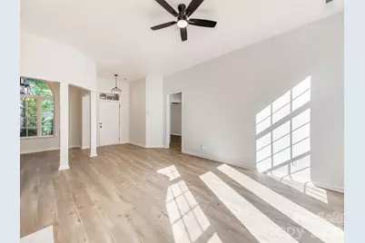 810 Greenhill Drive, Charlotte, NC 28217 - Photo 22