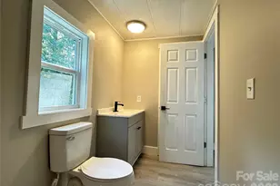 116 Washington St, York, SC 29745 - Photo 4