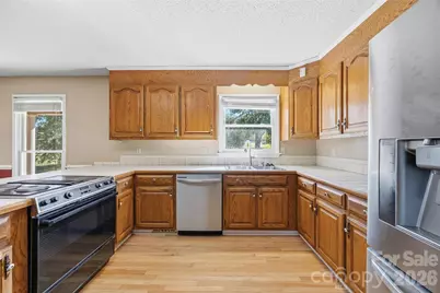 107 Camelot Court, Kings Mountain, NC 28086 - Photo 8