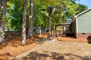 101 Antelope Dr, Mount Holly, NC 28120 - Photo 6