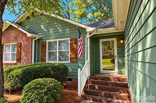 101 Antelope Dr, Mount Holly, NC 28120 - Photo 2