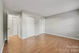 11059 Hunter Trail Ln, Charlotte, NC 28226 - Photo 10