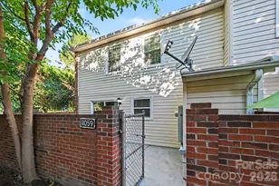 11059 Hunter Trail Ln, Charlotte, NC 28226 - Photo 18