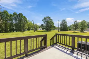 305 W Timberland Dr, Grover, NC 28073 - Photo 16
