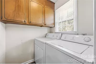 305 W Timberland Drive, Grover, NC 28073 - Photo 8