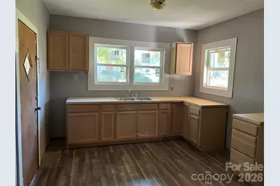1313 E Maiden Road, Maiden, NC 28650 - Photo 12