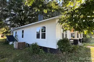1313 E Maiden Rd, Maiden, NC 28650 - Photo 4