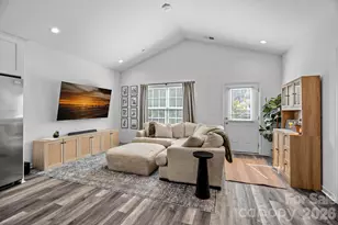 521 Porter St, Charlotte, NC 28208 - Photo 6