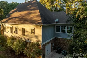 5596 Bridgewater Dr, Granite Falls, NC 28630 - Photo 40